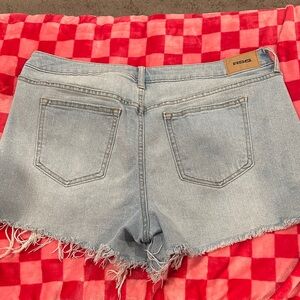 RSQ Light Wash Denim Women's Jean Shorts